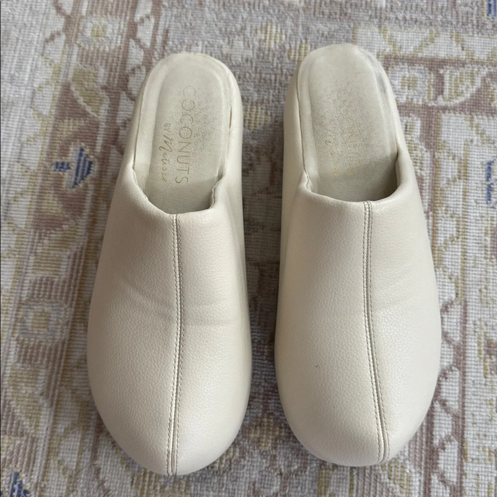 Anthropologie MATISSE Coconuts By Bubble Clogs In White Size 9 - Picture 5 of 8